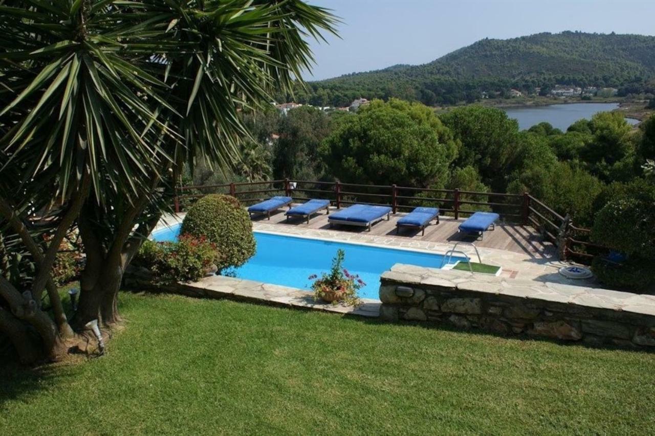 Villa Madag Koukounaries Zewnętrze zdjęcie